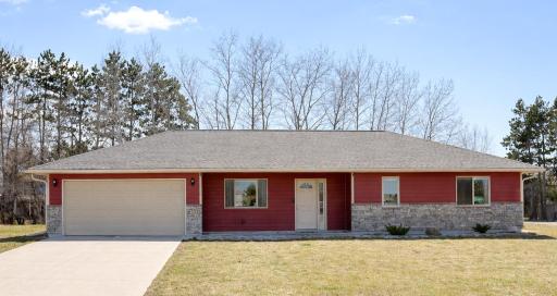 301 13th Street NE, Milaca, MN 56353