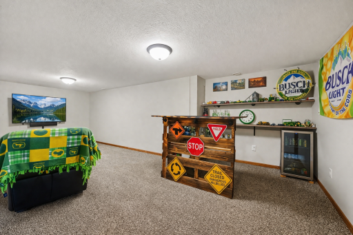 510 N Montgomery Avenue, Le Center, MN 56057