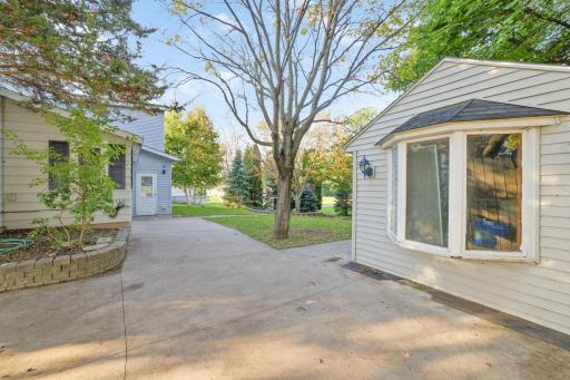 412 Prairie Avenue, Faribault, MN 55021