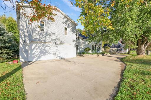 412 Prairie Avenue, Faribault, MN 55021