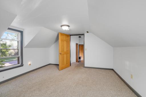 412 Prairie Avenue, Faribault, MN 55021