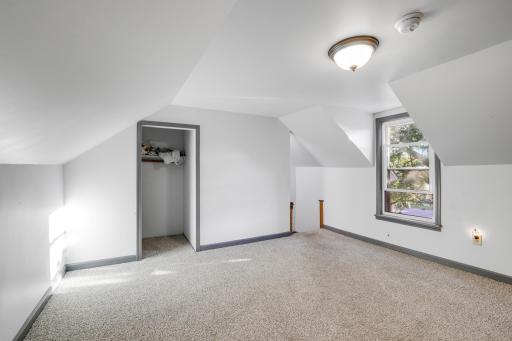 412 Prairie Avenue, Faribault, MN 55021
