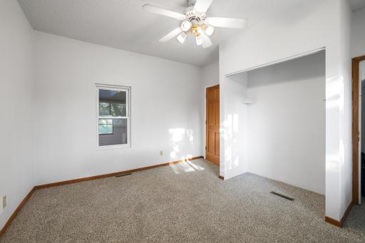 412 Prairie Avenue, Faribault, MN 55021