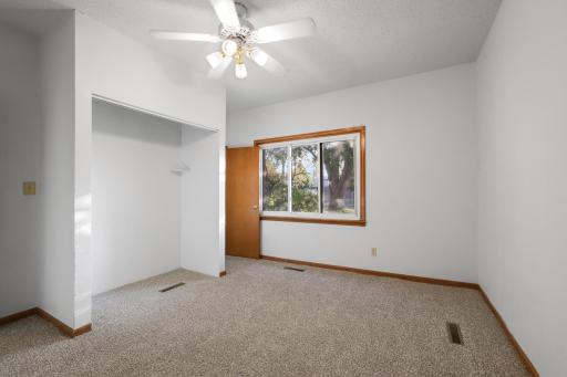 412 Prairie Avenue, Faribault, MN 55021