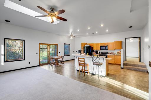 412 Prairie Avenue, Faribault, MN 55021