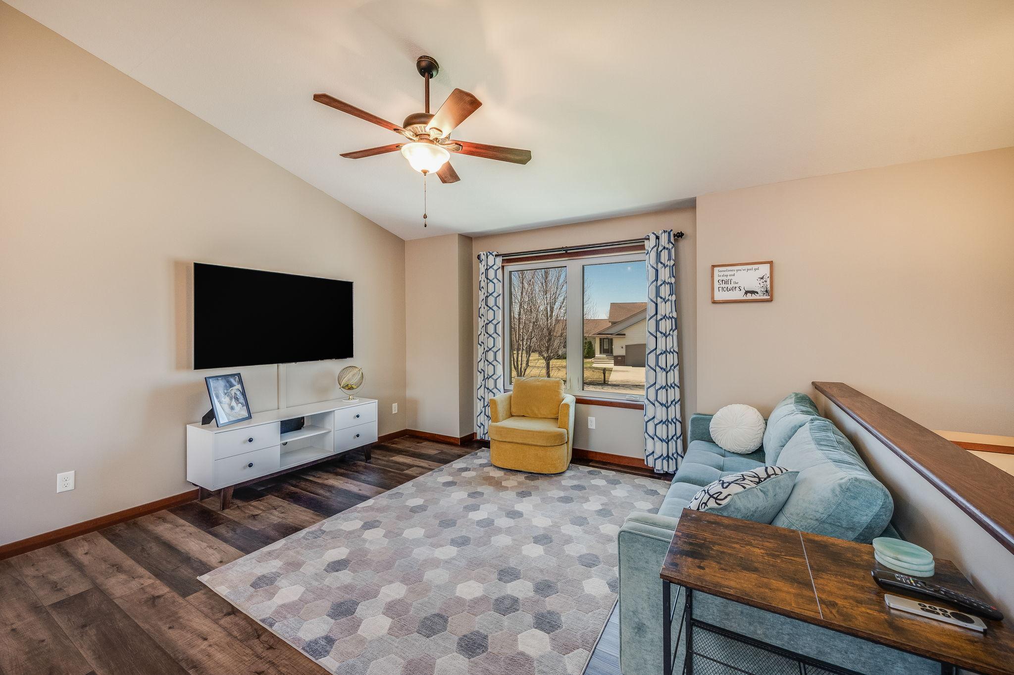 403 Perry St Eagle Lake MN-22.jpg