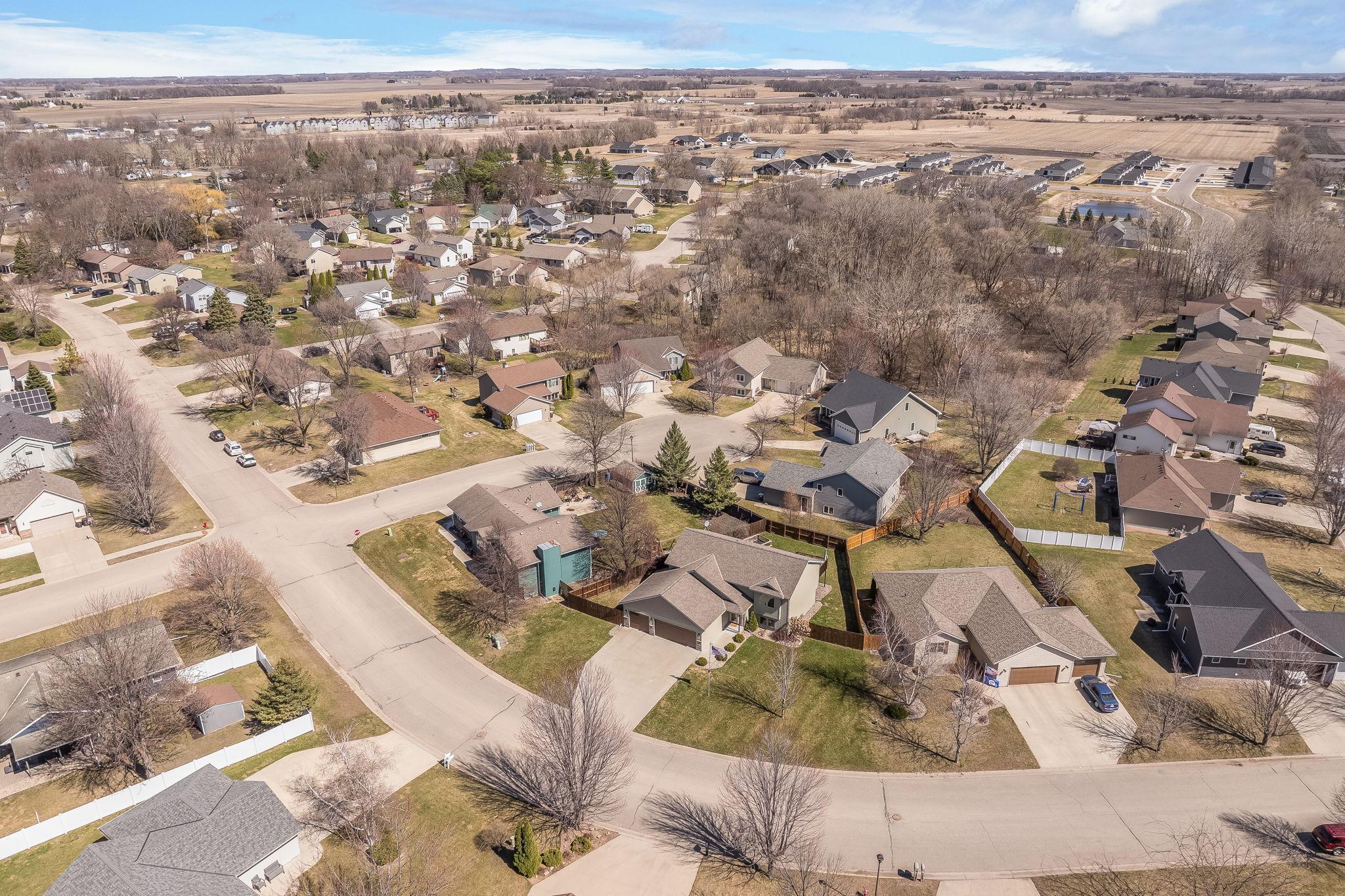 403 Perry St Eagle Lake MN-5.jpg