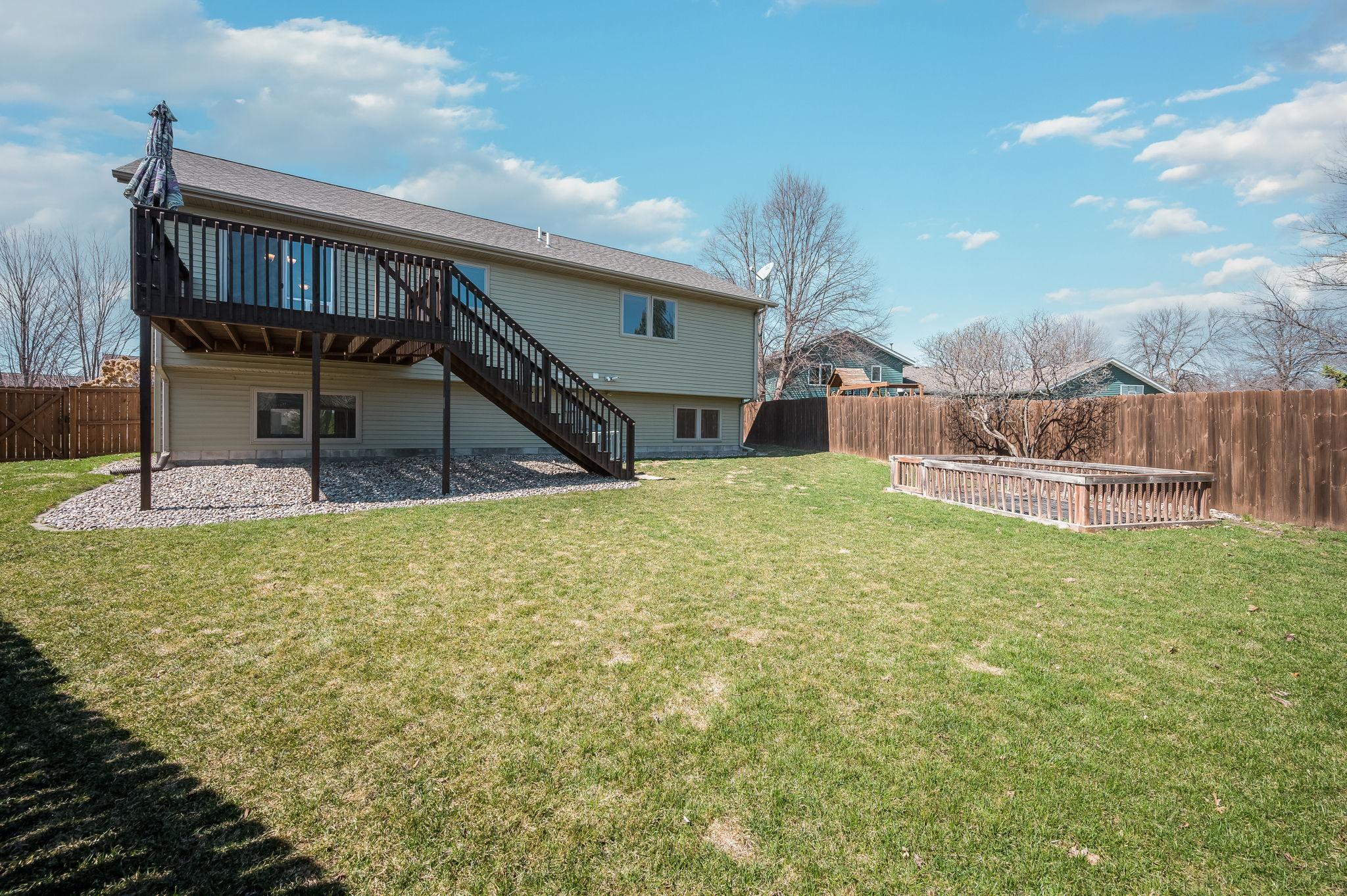 403 Perry St Eagle Lake MN-11.jpg