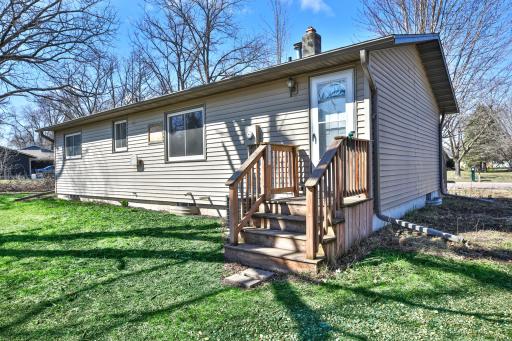 709 8th Avenue NW, Waseca, MN 56093