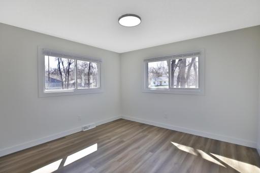 709 8th Avenue NW, Waseca, MN 56093