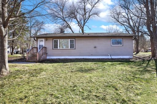 709 8th Avenue NW, Waseca, MN 56093