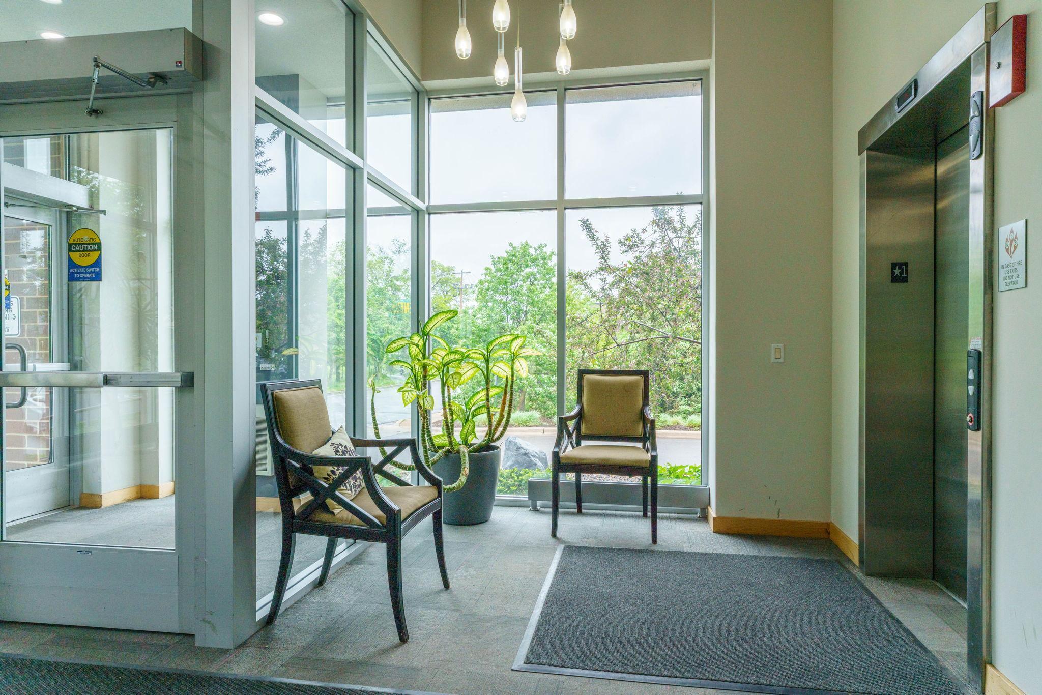 Inviting secure lobby