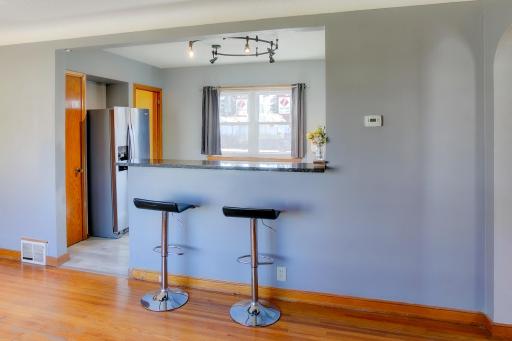 1220 Conway Street, Saint Paul, MN 55106