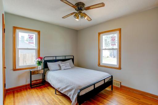 1220 Conway Street, Saint Paul, MN 55106