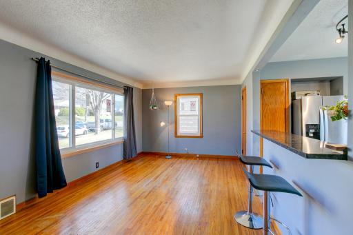 1220 Conway Street, Saint Paul, MN 55106