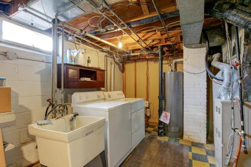 1220 Conway Street, Saint Paul, MN 55106