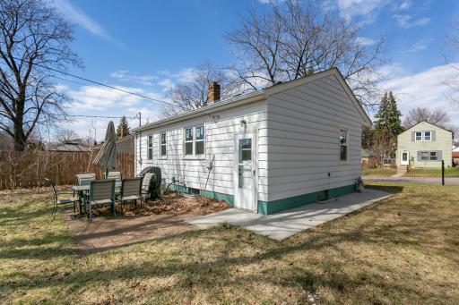 1220 Conway Street, Saint Paul, MN 55106