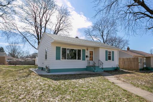 1220 Conway Street, Saint Paul, MN 55106