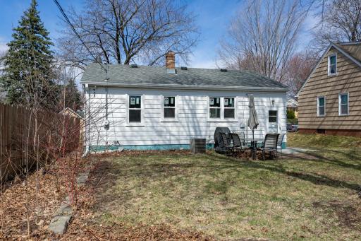 1220 Conway Street, Saint Paul, MN 55106