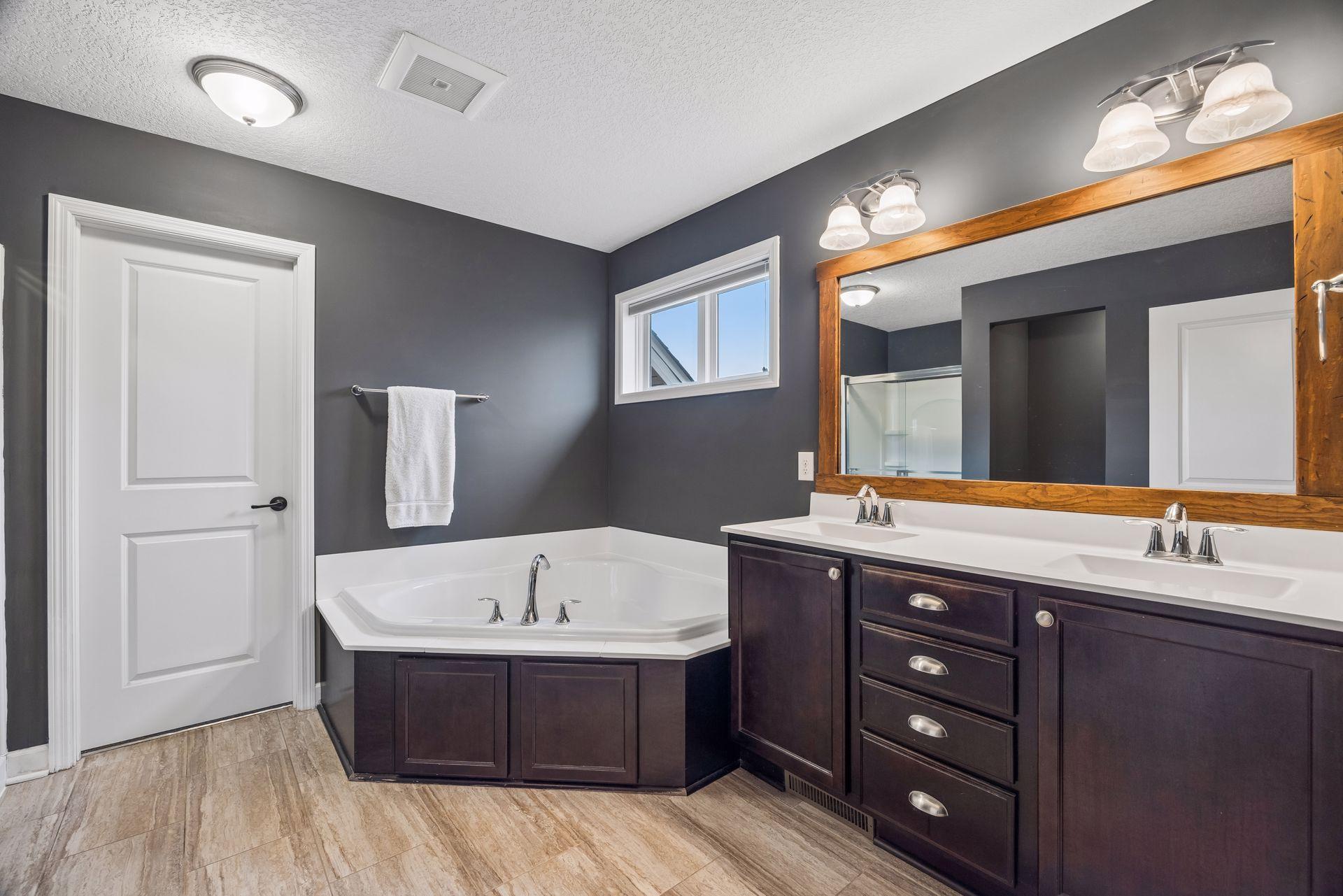 Full Private Ensuite