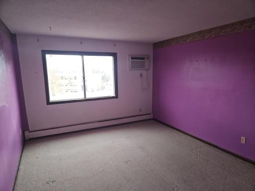 2800 Hillsboro Avenue N, 307, New Hope, MN 55427
