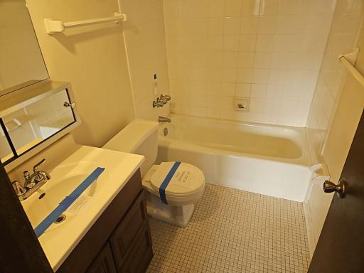 2800 Hillsboro Avenue N, 307, New Hope, MN 55427