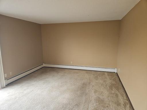 2800 Hillsboro Avenue N, 307, New Hope, MN 55427