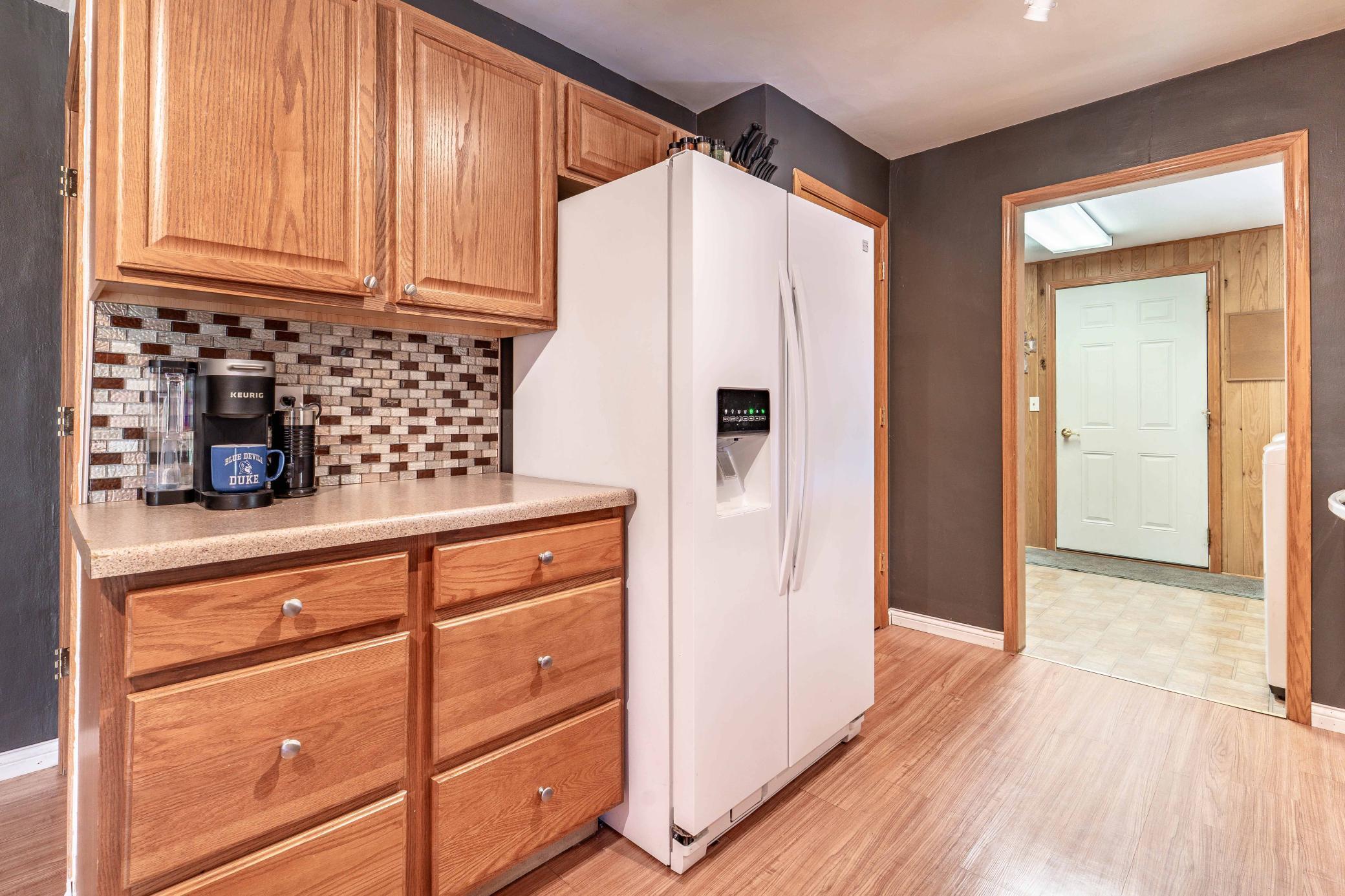 400 W Douglas Ave FF-209.jpg