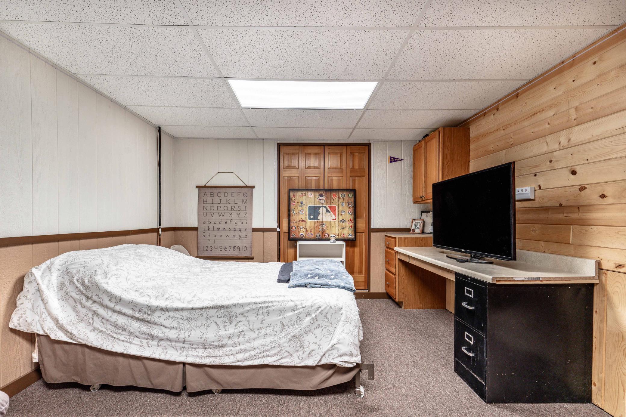 400 W Douglas Ave FF-232.jpg