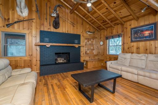 11 Cedar Point Lane NW, Elysian, MN 56028