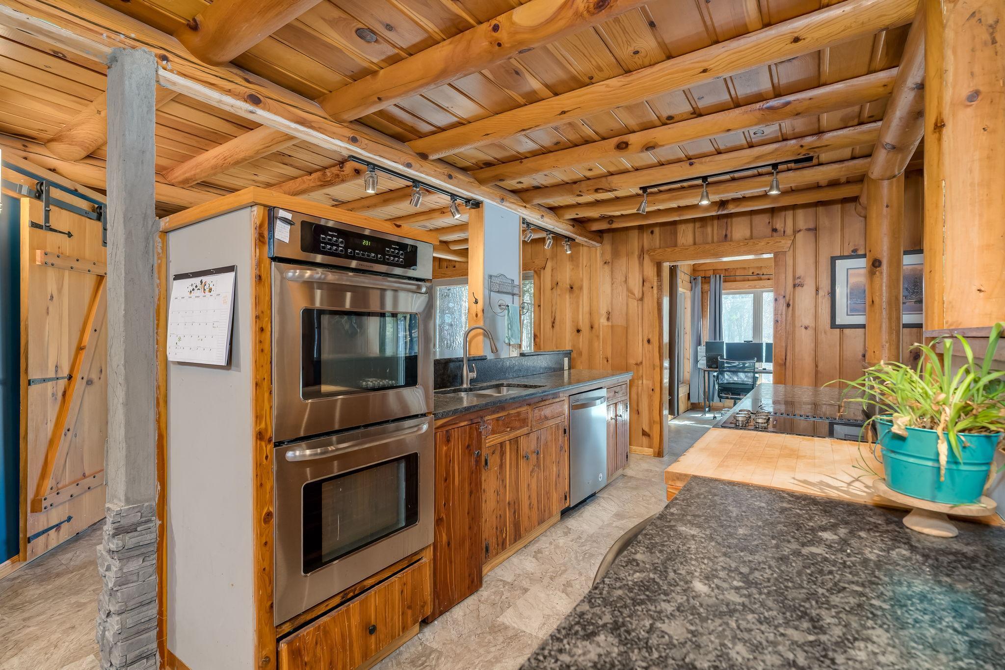 11 Cedar Pt lane NW-18.jpg