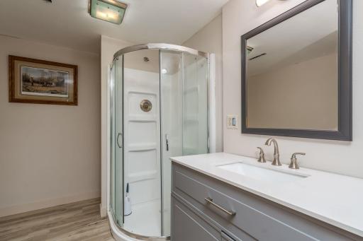11 Cedar Point Lane NW, Elysian, MN 56028