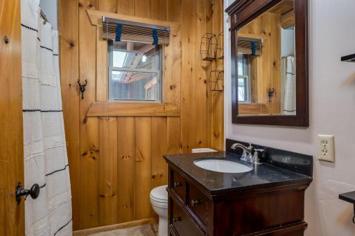 11 Cedar Point Lane NW, Elysian, MN 56028