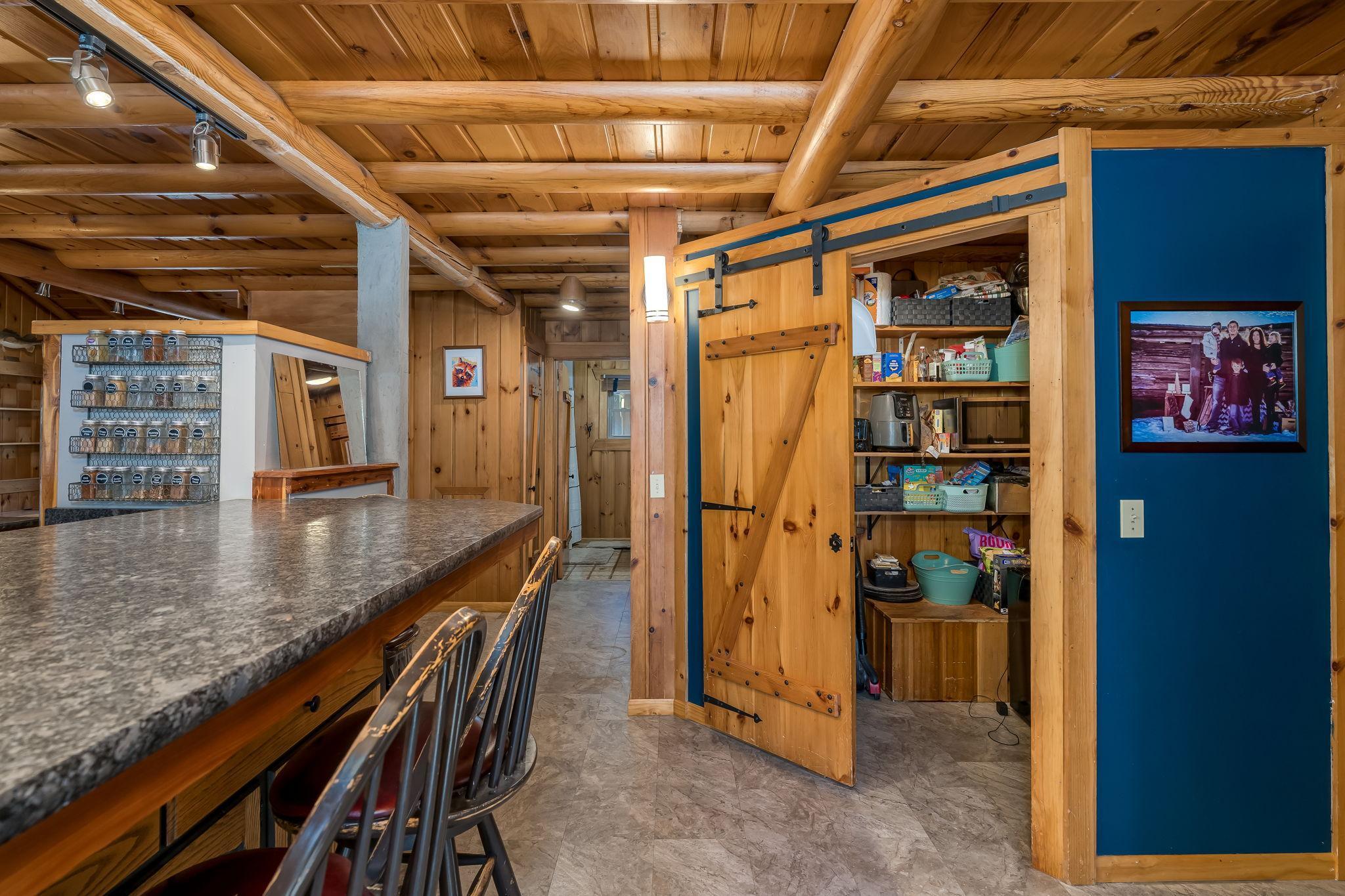 11 Cedar Pt lane NW-25.jpg