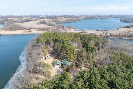 11 Cedar Point Lane NW, Elysian, MN 56028