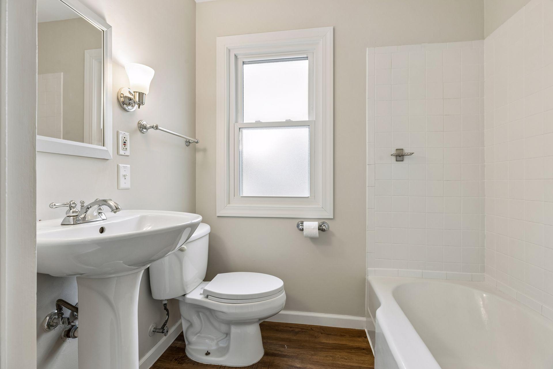 Updated full bathroom.