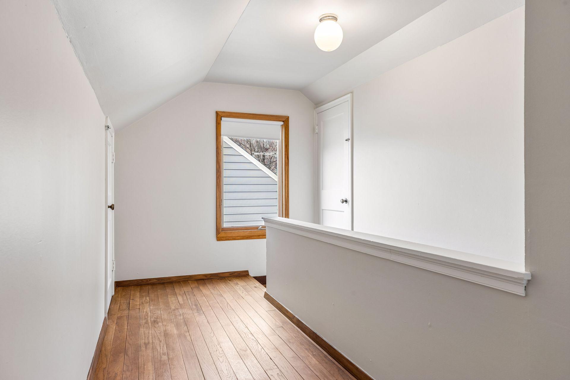 Upper level primary bedroom