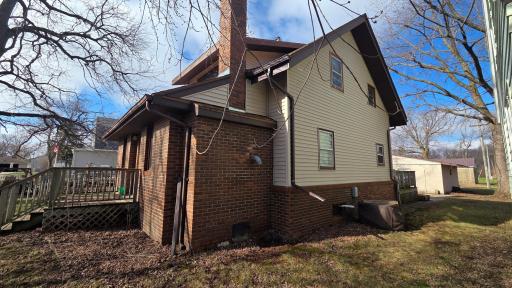511 W 1st Street, Lakefield, MN 56150