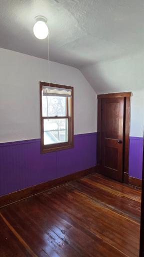 511 W 1st Street, Lakefield, MN 56150