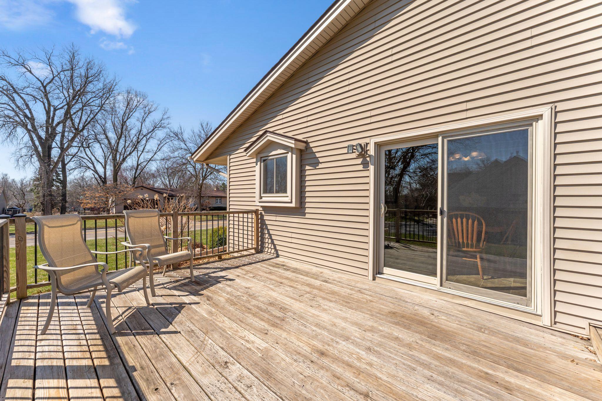 Room to gather, linger, and let the night unfold