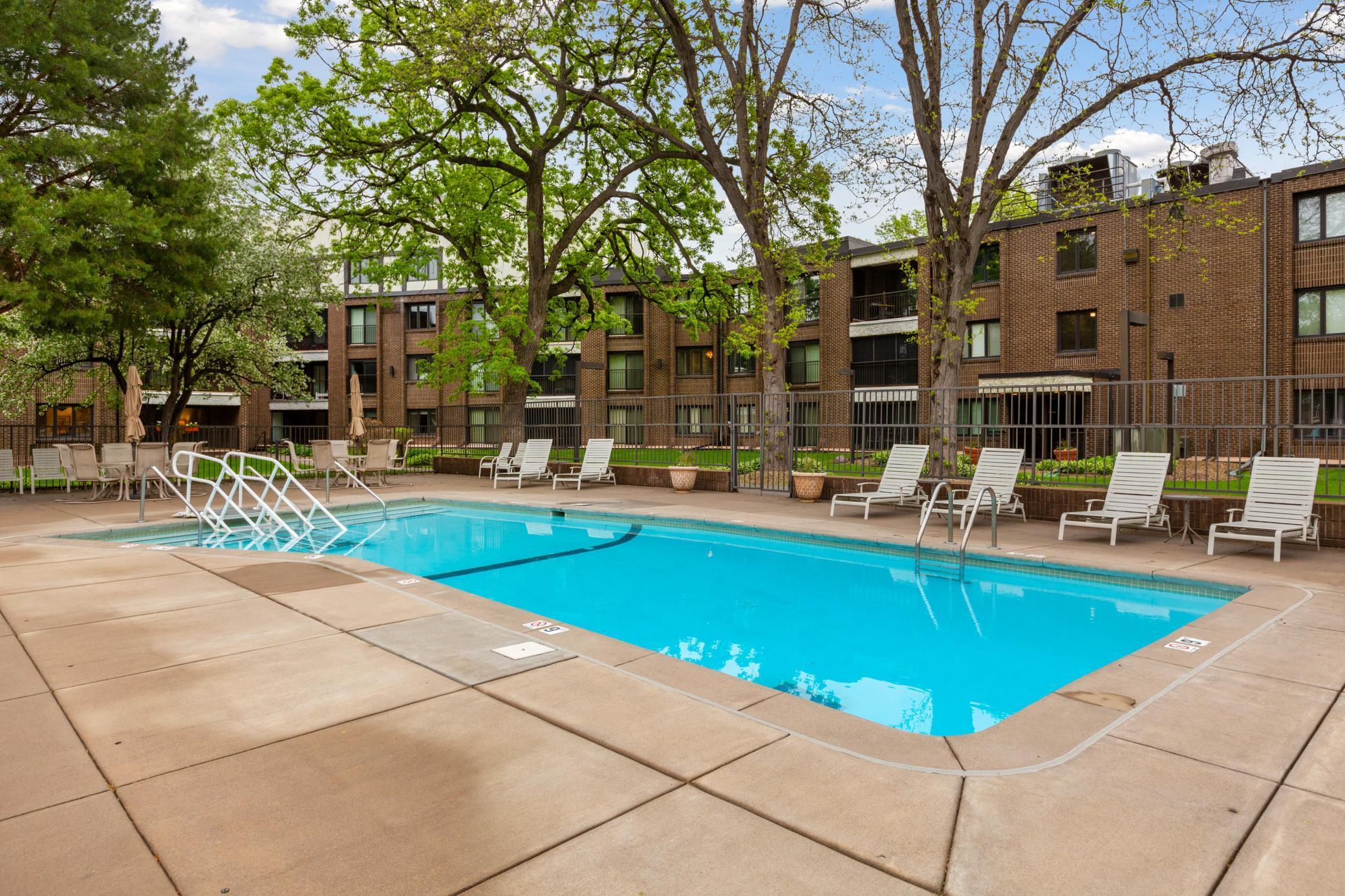 Summer is waiting for you to live at Seven Oaks!