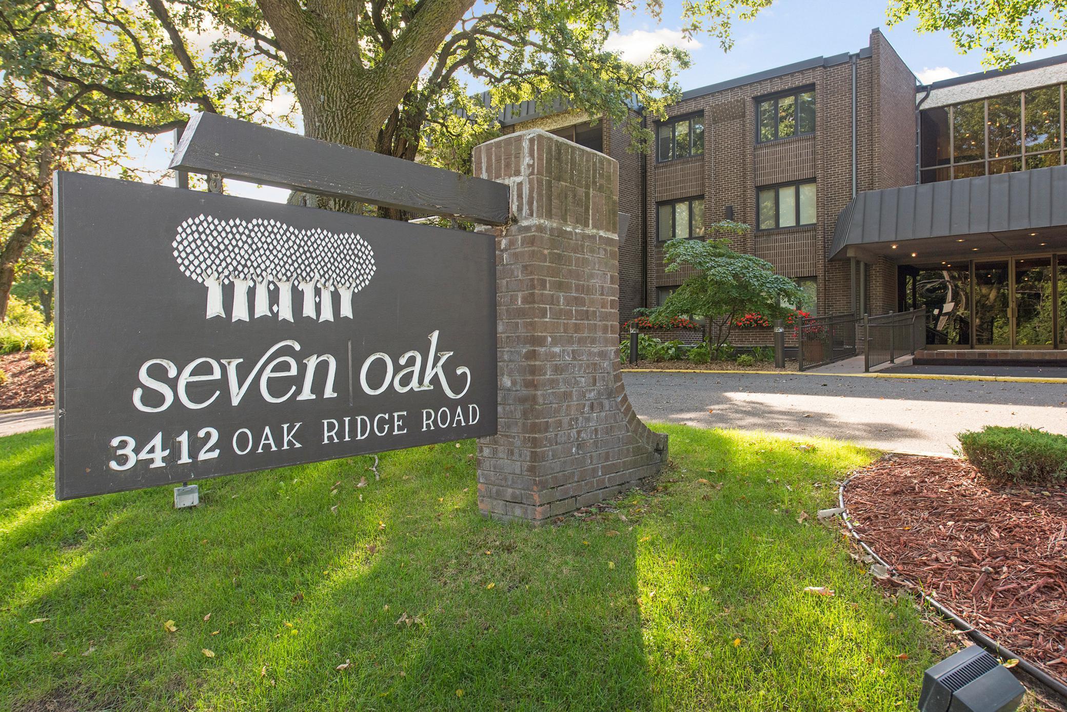 Welcome to Seven Oaks!