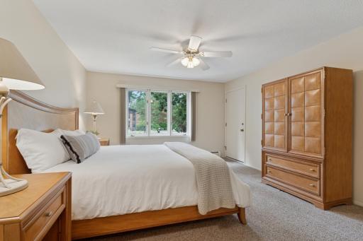 3412 Oak Ridge Road, 211, Hopkins, MN 55305