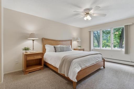 3412 Oak Ridge Road, 211, Hopkins, MN 55305