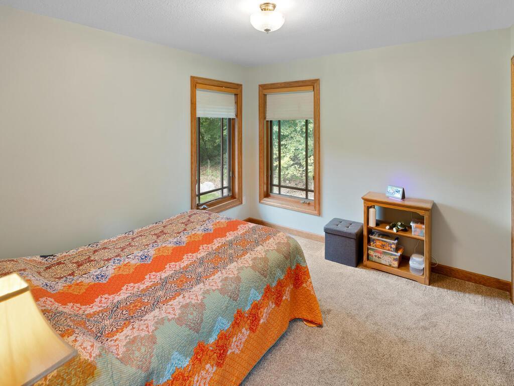 20025 Jeffrey Ave N Forest Lake MN 55025 USA-045-028-044-MLS_Size.jpg