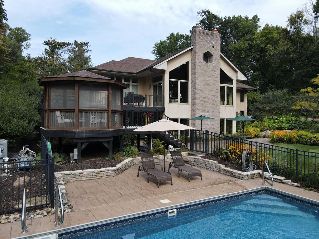 20025 Jeffrey Ave N Forest Lake MN 55025 USA-016-010-012-MLS_Size.jpg