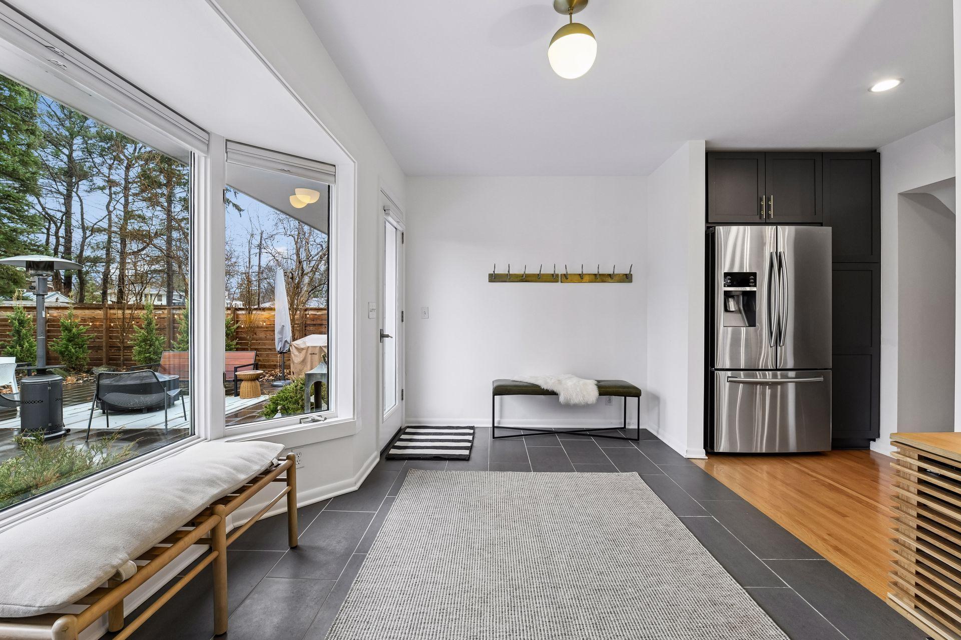 5121 Valley View Road - Spacecrafting - 0026.jpg