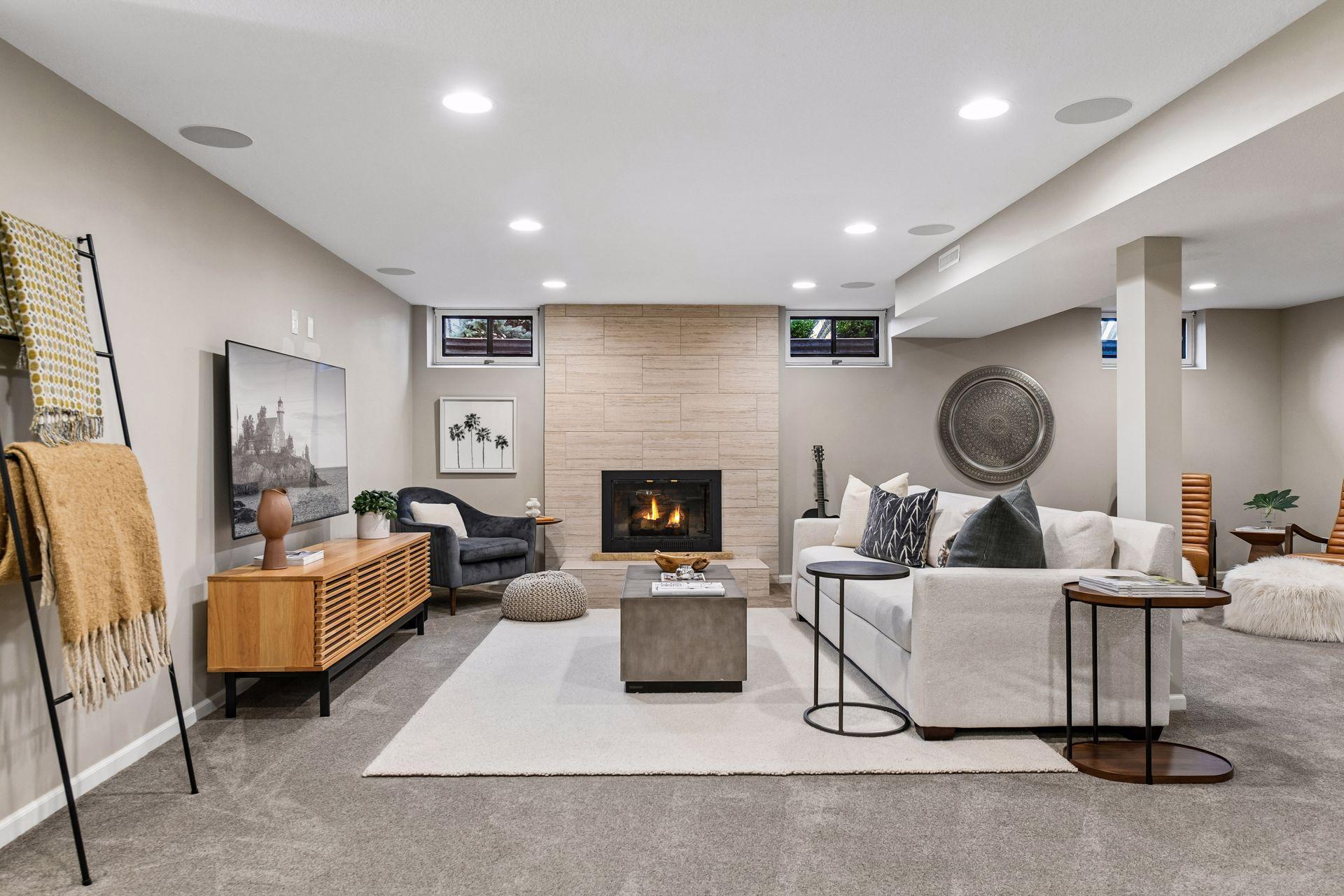 5121 Valley View Road - Spacecrafting - 0041.jpg