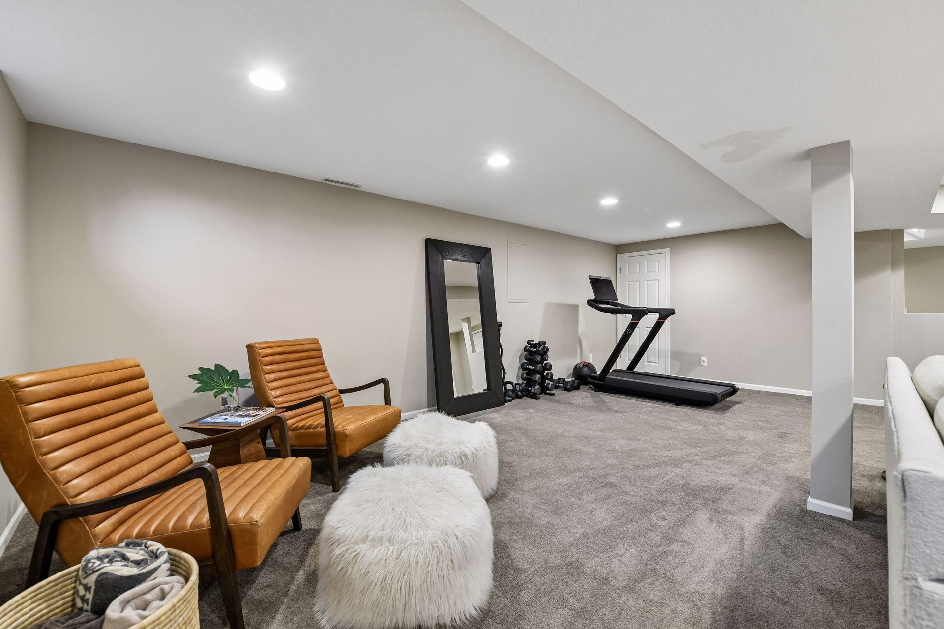 5121 Valley View Road - Spacecrafting - 0046.jpg