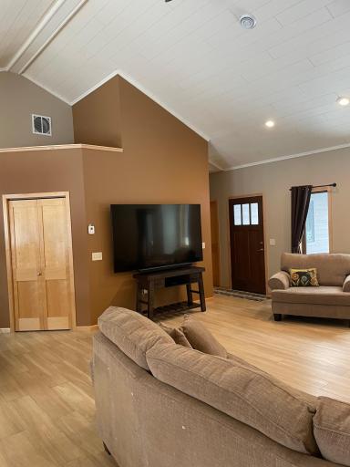 1552 Cedar Circle, Cloquet, MN 55720
